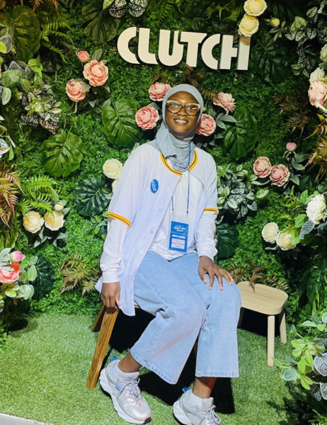 Home lesson teacher, Baby sitting job wanted.